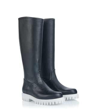 100% kalfsleer; Pollini-laarzen; Model: SA26123G10TI0 000; Zacht leer; ronde dop; Rits; Schachthoogte: 37 cm; Pollini-logodetails