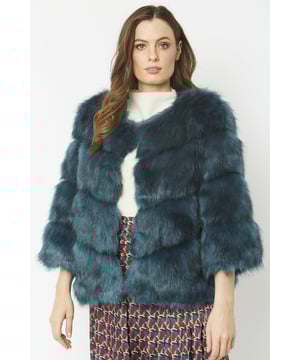 Inspired by fine fabrics and premium craftsmanship, our luxury faux fur Ella coat oozes elegance and sophistication. Available in a wide range of plush colours, this coat will quickly become one of your wardrobe favourites.