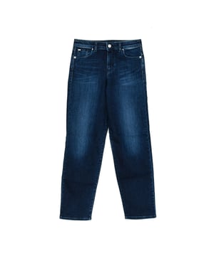 Long jeans.
 Color blue
 Belt with belt loops.
 Zip and button fastening on the front.
 Two front pockets and mini pocket.
 Two pockets on the back with the metallic logo and rhinestones.
 Spent effect.
 Stretch fabric.
 Matching visible seams.

 Composition:
 68% Cotton - 2% Elastane - 30% Polyamide.

 Washing instructions:
 - Wash maximum at 30ºC.
 - Iron at medium temperature, max. 110 ° C.
 - Allows you to use a dryer.
 - Do not use bleach.
 - It does not support dry cleaning.
 Composition: 98% Cotton, 2% Elastane
 Care:
Wash maximum at 30ºC.
 - Iron at medium temperature, max. 110ºC.
 - Allows you to use a dryer.
 - Do not use bleach.
 - Does not support dry cleaning.