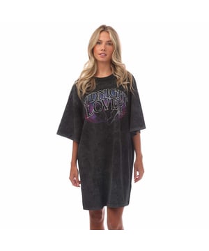 HUGO Nelaja Katoenen Jersey T-shirtjurk voor damesEen oversized T-shirtjurk van zware jersey met artwork van het nieuwe seizoen op de borst en een logo op de achterkant van HUGO Womenswear.- Ronde hals- Korte mouwen- Midnight Lover graphic- Relaxte pasvorm- Hoofdmateriaal: 100% Katoen.  Kraag: 97% Katoen 3% Elastaan.  Machinewasbaar.- Ref: 50505023002