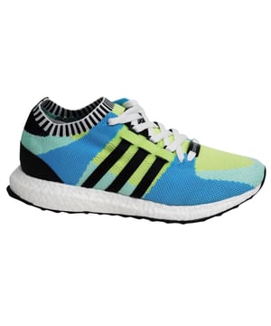 Una combinación de dos estilos exclusivos, Adidas fusionó hábilmente su apoyo de EQT con un famoso corredor; Refinando el estilo elegante con tecnología basada en el rendimiento. Adaptado para las calles, la inspiración Ultra Boost ve una envoltura superior prima de una pieza de una pieza alrededor del pie para obtener soporte receptivo y comodidad Ultralight, ambientada en el amortiguación energizante de la entresuela Boost ™. Al remezclar el ícono de los 90 con la tecnología de hoy, Old se encuentra nuevo de una manera refrescante.

Supera de Primeknit
Tecnología BOOST ™
Sockliner de Ortholite®
Pieza de soporte medial TPU
Jaula del talón externo
Suela de goma