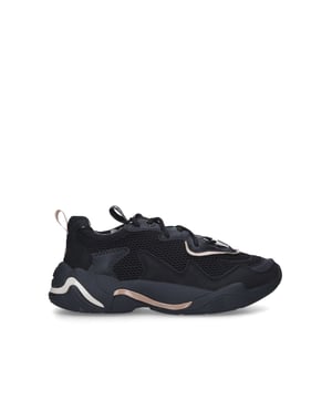 The Lulu Swirl sneaker features a classic lace up front with the bold, contrast colour KG Kurt Geiger logo printed on&nbsp;ribbed textile with a print stitch detailing at the heel. The back of the ankle features a beige rubber monocle with the KG Kurt Geiger logo.