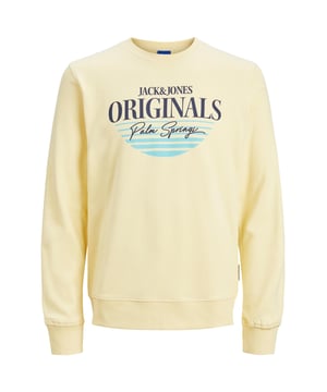 Dieses Sweatshirt für Herren von Jack & Jones ist ein lässiger Begleiter für jeden Tag. Es hat einen klassischen Rundhalsausschnitt, lange angesetzte Ärmel und einen großen Logoprint auf der Brust. Das Sweatshirt hat eine normale Passform und verfügt über Rippbündchen an Ärmeln und Saum für einen optimalen Sitz. Die Baumwollmischung ist weich und angenehm zu tragen, ohne zu jucken oder zu schwitzen. Ob zu Jeans, Jogginghosen oder Shorts, dieses Sweatshirt passt zu jedem Outfit und ist ideal für kühlere Tage. Ein Must-Have für jeden Kleiderschrank!