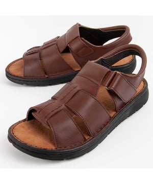 Garantía Purapiel, 10 años de garantía. Sandalia casual para hombre. Hecha en piel natural. Calce cómodo. Fabricado por otras marcas para nuestra marca.