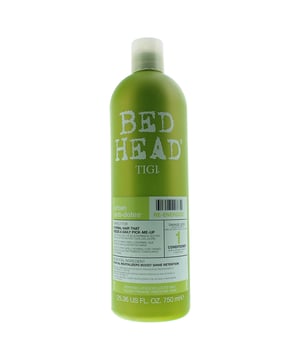 Tigi Bed Head Re-Energize Conditioner is a silky formula created to inject life and vitality back in to tired looking hair. Suitable for normal hair types, this conditioner helps to detangle strands and restore health, strength and radiance to lacklustre locks.