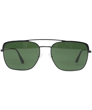 Experimente el lujo y la sofisticacion con las gafas de sol. Fabricadas con los mejores materiales, estas elegantes gafas de sol cuentan con proteccion 100% UVA/UVB y detalles metalicos refinados. Admire el estilo sofisticado de Lacoste con estas gafas de sol atemporales., Gafas de sol negras, Ancho del puente nasal = 18 mm, Ancho de la lente = 59 mm, Longitud del brazo = 145 mm, Gafas de sol, Estuche para gafas de sol, Pa�o de limpieza e instrucciones de cuidado, todo incluido, Proteccion 100% contra UVA y UVB Luz solar y conformidad con la norma britanica EN 1836:2005, gafas de sol negras