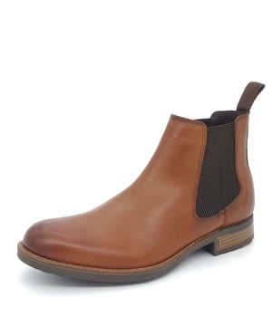 Brand new from HX London the Hampton is part of a new range of cleated sole footwear. This chelsea boot features a genuine high quality and soft tan brown, greasy brown or black leather upper and textile lining.  Grab your self a pair now as we only have a limited stock of these fantastic boots. Please see our store for the Lace up shoe, lace up boot and Chelsea boot from the same range.