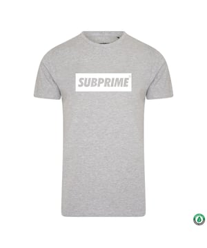 Heren t-shirt van het merk Subprime. De shirts van Subprime zijn gemaakt van 100% hoogwaardig katoen, en hebben een normale pasvorm. Het zachte katoen zorgt voor een heerlijk draagcomfort.  Merk: SubprimeModelnaam: Shirt Block GreyCategorie: heren t-shirtMaterialen: katoenKleur: grijs