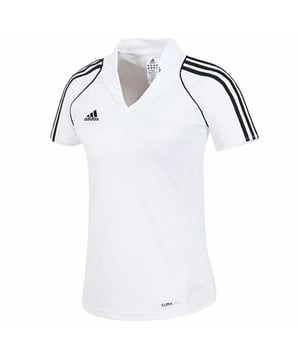 Nacido en el campo de fútbol. Diseñado para usarse en cualquier lugar. La gama Tiro se creó originalmente para el entrenamiento, pero sus elegantes diseños se extienden más allá del campo. Esta camisa Adidas tiene la sensación ligeramente texturizada de un polo clásico. La tecnología Aeroready elimina el sudor para la comodidad después de las sesiones y partidos de entrenamiento más intensos, y este producto está hecho con Primegreen, una serie de materiales reciclados de alto rendimiento.

Un top de fútbol diseñado con el planeta en mente.
Percegreen.
Ajuste estándar.
Collar Henley con cierre de snap.
Piqué 58% algodón, 42% de poliéster reciclado.
Absorbe la transpiración.