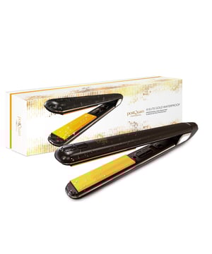 ELITE GOLD
WATERPROOF
Plancha profesional con placas de cerámica de última
generación que se adaptan perfectamente a la superficie
del cabello húmedo o seco. Su display digital permite
seleccionar el calor idóneo a cada tipo de trabajo. Desde
120º hasta 230º.
CARACTERÍSTICAS
- Diseño profesional.
- Placas basculantes de cerámica.
- Tamaño de la placa: 93 x 25 mm.
- Temperatura máxima 230º.
- Resistente a la humedad.
- Tecnología infrarroja e iones negativos.
- AC 220-240 V~ 65 W.
- Cable con giro 360º.
- Display digital.
- Peso: 356 gr.
- Longitud del cable: 253 cm.
- Dimensiones: 325 x 114 x 33 mm.
- Unidades caja: --.
- Cajas por palet: --.