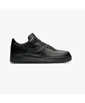 A clean, all-black take on a Nike icon, these Air Force 1 07 sneakers show off a premium leather build. They’re authentically styled with perforations and Swoosh branding, and completed with encapsulated Air cushioning embedded underfoot.
Leather Uppers
Foam Midsole
Air Cushioning
Rubber Outsole
Style Code: CW2288-001