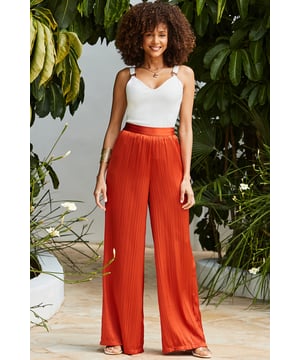 They've already got your attention Designed in slinky crinkle plisse fabric Trending wide-leg silhouette Elasticated waist ups the comfort factor Dress them down with a vest top and sandalsAdd glamour with a nice top and heelsInside leg to fit: Short 29" | Regular 31" | Long 33"