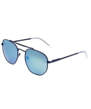 Marco ligero de acero inoxidable; Lentes polarizadas TAC multicapa antirrayas y antivaho; elimina el 100% de la luz UVA/UVB; Brazo de acero inoxidable con puntas de acetato con logotipo grabado; almohadillas nasales ajustables para un ajuste cómodo y seguro; Bisagras de acero inoxidable con resorte; 100% aprobado por la FDA; Resistente a impactos;