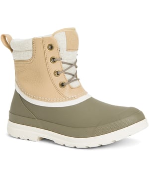 Muck Originals is a collection of light-duty, yet essential footwear built for everyday use. The Leather Originals feature a durable rubber shell with a full-grain waterproof leather upper, and hand-laid rubber for flexibility.
- 100% Waterproof- Lace-up construction for a tailored fit- Rugged full-grain leather upper for durable waterproof performance- Removable contour molded footbed with memory foam for long lasting cushioningbioDEWIX anti-microbial footbed topcover with NZYM for odor control and moisture management- Rubber outsole with innovative lug design provides traction while quickly releasing mud and other debris