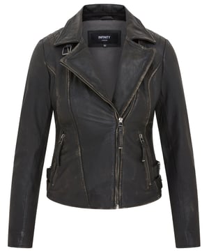 Verrijk je garderobe met de vintage-geïnspireerde versie van ons iconische double-breasted bikerjack: een perfecte mix van stijl, functionaliteit en tijdloze elegantie. Dit jack is met veel aandacht voor detail gemaakt en is ontworpen om je moeiteloos te laten opvallen, ongeacht de gelegenheid. Tijdloos ontwerp: het strakke vintage ontwerp straalt zelfvertrouwen en verfijning uit, waardoor het het ultieme statement piece is. Ruime opbergruimte: heeft 2 buitenzakken met rits en 2 binnenzakken, die zowel karakter als praktische ruimte bieden voor je essentials. Gewatteerde schouders: voegt een uniek vleugje textuur en stijl toe, wat zorgt voor een gedurfde en verfijnde look. Flamboyante details: brede gekerfde revers en schouderepauletten vastgezet met drukknopen zorgen voor een gedurfde en gepolijste esthetiek. Aangepaste pasvorm: verstelbare gespen op de heupen en een slank, taps toelopend silhouet zorgen voor een op maat gemaakte pasvorm voor verbeterde vorm en comfort.