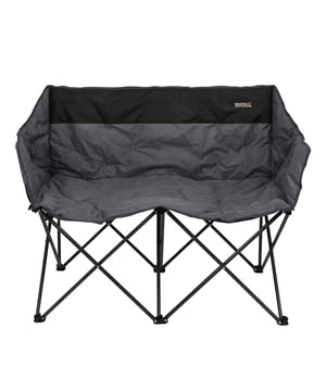 Materiaal: Polyester. Denier: 600D. Gewichtscapaciteit: 200kg. Inhoud: 1 Opbergtas. Ontwerp: Kleurenblok, Logo. Duurzaam, Opvouwbaar, Gewatteerd, Stevig. Duurzaamheid: Gemaakt van gerecycled materiaal. Stalen frame.