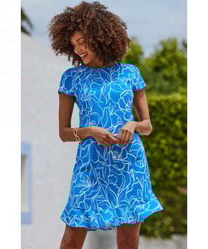 Your wardrobe will always have room for one more dress
Chic shift shape drapes softly over the body
Ruffle trim, because the details make the dress
Florals you won't find anywhere else
Dress it down with flats and a denim jacket
Elevate it with wedges or barely-there heels