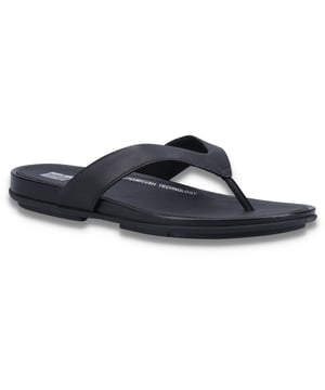 The flip-flop version of our Gracie sandal takes 'sleek and simple' to the extreme. These look like the kind of ultra-chic flats that can be hard work to walk in...but slip them on and you'll swear you're in your comfiest shoes.