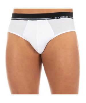 Slip Abanderado.
Color Blanco
Cinturilla de goma elástica, con nombre de la marca en lateral.
Tejido transpirable.
Frontal anatómico, con capacidad de sujetar sin apretar.
Costuras vistas a tono.

Composición:  96% Algodón, 4% Elastano

 Lavara a mano a temperatura máx. 40º.
- No utilizar lejía.
- No permite el uso de secadora.
- Planchar a temperatura máx. 130º.
- No lavar en seco.