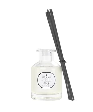 Fill your room with the zingy, uplifting blend of o oil and lemony litsea oil, captured in the finest home perfume diffuser. Revitalize your space with the invigorating scents of o and litsea oils, captured in a high-quality diffuser. Surround yourself with uplifting citrus notes that will awaken your senses and brighten your mood.Due to supplier issues on 100ml vessels, contents may seem varied. Please rest assured that the fill level is correct as this is an automated process.The diffuser will still beautifully fragrance your home for days upon daysFragrance: Revitalising100% Alcohol Free100mlCitrusDIFFUSER LIFESPAN20wksNature's OwnFRAGRANCERevitalising