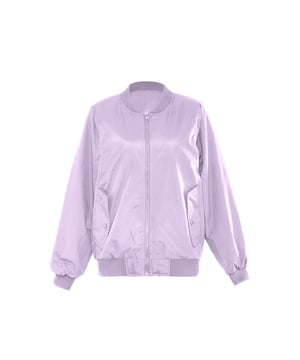 Het sportieve blousonjack van myMo ATHLSR past bij vrijwel alles en altijd. Gemaakt van een licht glanzend materiaal, voorzien van schuine klepzakken met drukknopen en comfortabele geribde manchetten. Gecombineerd met jeans en sneakers vormen ze een perfecte modecombinatie.  Jas