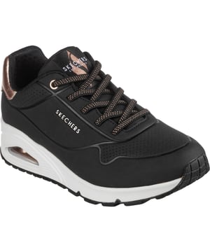 Draag een klassieke stijl in comfort met de Skechers Street Uno - Shimmer Away. Deze modieuze sneaker heeft een synthetisch durabuck bovenwerk met een metallic afwerking, stretch veters, Skechers Air-Cooled Memory Foam binnenzool en Skech-Air zichtbare airbag tussenzool.