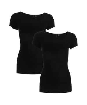 Vero Moda Maxi set van 2 zachte zwarte T-shirts voor dames.<br /><br />- Ronde hals.<br />- Korte mouwen.<br />- Zachte stretchkwaliteit.<br />- Normale pasvorm.<br />- 95% katoen, 5% elastaan. Geschikt voor de wasmachine.<br />- Ref: 10236179