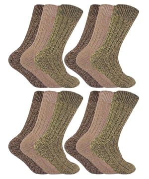 Wenn Sie am liebsten in der freien Natur unterwegs sind, ist es wichtig, dass Sie warm und bequem bleiben und dass Sie immer genügend Socken zur Verfügung haben. Diese 12er-Pack Herren-Wollmischung Wandersocken sind speziell für diesen Zweck konzipiert! Diese Wollsocken im 12er-Pack sorgen dafür, dass Ihre Füße besonders warm bleiben. Wolle ist ein natürlicher Isolator, so dass sie so konzipiert sind, dass sie die Wärme, die von Ihrer Körperwärme kommt, einschließen und Sie besonders warm halten. Ganz gleich, welche Art von Wanderung Sie unternehmen, Sie müssen sich darauf verlassen können, dass Sie sich während der gesamten Zeit wohlfühlen. Deshalb verfügen diese Socken auch über eine gepolsterte Sohle mit Frotteefüllung, die für zusätzlichen Komfort und Halt sorgt; dies ist besonders hilfreich, wenn Sie auf unwegsamem Gelände unterwegs sind. Diese Socken haben außerdem einen einzigartigen Steg oben, der dafür sorgt, dass sie nicht so leicht herunterfallen, was beim Trekking ideal ist. Im Gegensatz zu den meisten Wollsocken sind diese Socken so konzipiert, dass sie Ihre Füße atmen lassen. Unsere Sock Snob Wool Blend Socks sind in 4 verschiedenen Farben erhältlich, darunter Braun, Blau, Schwarz und Grau, und werden in den Größen 6-11 UK, 7-12 US, 37-42 EUR angeboten. Sie bestehen aus: 35% Acryl, 35% Polyester, 20% Wolle, 10% Mischfasern und sind maschinenwaschbar.