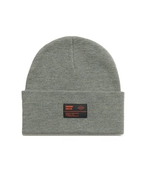 Mütze Superdry Surplus Damen Grau Synthetisch. Authentisches Accessoire der Marke Superdry - Streetwear/Sportswear-Design von Superdry - Superdry für Damen, modisch und perfekt für den Alltag - Die graue Superdry-Mütze lässt sich hervorragend mit dem Rest Ihrer Garderobe kombinieren - Bequemes synthetisches Material - klassisch - Surplus -
