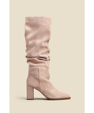 The boots you've been scrolling
Made from the softest premium suede
Trending slouchy fit
Block heel for wear-all-day comfort
Taupe suede will go with everything
Tuck in skinnies or style with dresses and skirts