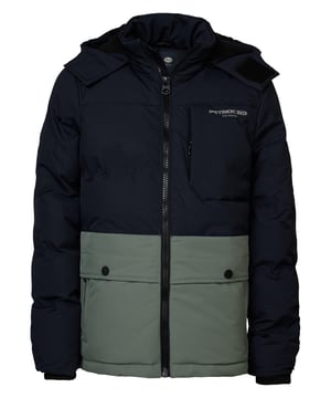 Gevoerde jas met ritssluiting en een capuchon. De jas heeft twee steekzakken, klepzakken een borstzak en een binnenzak. Verkrijgbaar in meerdere kleuren. De binnenvoering is gemaakt van 100% gerecycled polyester. Gevoerde jasRitssluiting en capuchonKlepzakken en binnenzak100% polyesterBinnenvoering gemaakt van 100% gerecycled polyester
