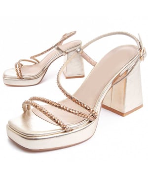 Damen High Heel Sandale. Gepolsterte Innensohle aus natürlichem Leder. Bequeme Passform. Rutschfeste Sohle. Verstärkte Nähte. Wird von anderen Marken für unsere Marke hergestellt. Ungefährer Maß: 10 cm Absatz und 2 cm Plateausohle.