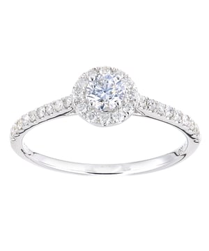Oro blanco de 9 quilates (375): 1,22 g; # Diamante: 0,5 ct