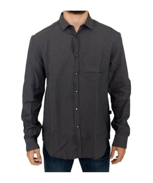 Adembenemend grijze linnenmix casual shirt  
Grijs ruitpatroon  
Casual stijl  
Volledige sluiting met knopen aan de voorkant  
Logo-details  
Gemaakt in Italië  
Materiaal: 54% linnen 46% polyester  
Originele labels en winkelzak inbegrepen