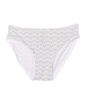Microvezelslip voor meisjes.
 Witte kleur
 Elastische tailleband.
 Detail van de merknaam gedrukt op het hele ontwerp.
 Ademende stof.
 Naden in toon zichtbaar.

 Samenstelling: 91% polyamide, 9% elastaan

 Onderhoud:
 - Wassen op max. temperatuur. 40º.
 - Geen bleekmiddel gebruiken.
 - Niet in de droger.
 - Niet strijken.
 - Niet chemisch reinigen.
 Samenstelling: 91% polyamide, 9% elastaan
 Onderhoud:
Onderhoud:
 - Wassen op max. temperatuur. 40º.
 - Geen bleekmiddel gebruiken.
 - Niet in de droger.
 - Niet strijken.
 - Niet chemisch reinigen.