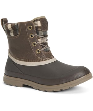 Muck Originals is a collection of light-duty, yet essential footwear built for everyday use. The Leather Originals feature a durable rubber shell with a full-grain waterproof leather upper, and hand-laid rubber for flexibility.
- 100% Waterproof- Lace-up construction for a tailored fit- Rugged full-grain leather upper for durable waterproof performance- Removable contour molded footbed with memory foam for long lasting cushioningbioDEWIX anti-microbial footbed topcover with NZYM for odor control and moisture management- Rubber outsole with innovative lug design provides traction while quickly releasing mud and other debris