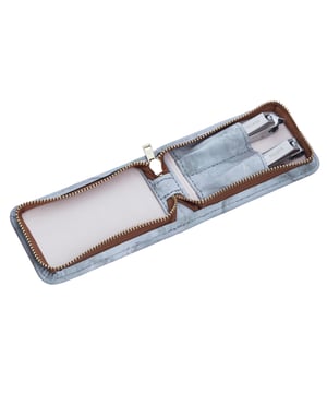 ESPECIFICACIONES: Juego de 2 piezas, herramientas quirúrgicas de acero inoxidable; INCLUYE: Estuche de viaje resistente con cremallera, cortaúñas, cortaúñas de los pies