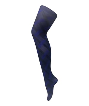 Voor degenen onder u die van uw kleur houden, kijk eens naar onze 80 denier ondoorzichtige Patterned Panty's, verkrijgbaar in vele kleuren en 3 hoofdpatronen - Cable, Weave en Skye. Designerkousen van bovenkantkwaliteit die zacht aanvoelen op het been voor een comfortabele pasvorm en gevoel. Ze zijn een dikke 80 denier en zullen geweldig staan ​​bij elke gekozen outfit. Of ze nu voor een avondje uit zijn of voor overdag, deze panty's zien er geweldig uit en houden de kou van je benen. Met veel kleuren en patronen om uit te kiezen, zult u zeker het beste paar voor uw outfit vinden. Deze fantastische kwaliteit fluwelen panty's met matte afwerking zijn verkrijgbaar in 6 hoofdkleuren en 3 ontwerpen, met maten van 8-14 uk en 18-24 uk. Ze zijn machinewasbaar en zijn gemaakt van 94% nylon en 6% elastaan.