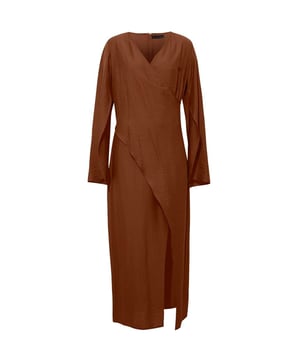 Vorderer Wickelschnitt, langärmlig mit Schlitz, Maxikleid aus Stoff mit 80% Polyester- und 20% Nylon-Anteil.Material: Hergestellt aus Stoff mit 80% Polyester- und 20% Nylon-Anteil.Maße des Models: Sie trägt Größe S, ist 177 cm groß und hat Ma