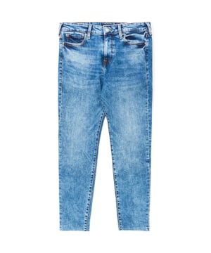 True Religion offers any variety of denim that you could seek. The Collette style jeans offer a more spacious alternative to the skinny jean whilst still hugging your figure. The devil is in the details with True Religion jeans  from the horseshoe pocket stitching to the raw cut hems. These jeans are quintessential for a cool  calm and collected look. -Mid Blue Wash-Raw Cut Hems-Horseshoe Stitching on Back Pockets-Slim Line Fit-Mid Rise-Contrast Stitching-Metal Horse Shoe Detail on Watch Pocket-True Religion Branded Jacron