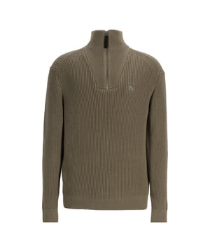 Fit & Material The Oliver Half zip is a regular fit sweater. The sweater feels soft and is very stretchy.  Details This sweater has a ribbed structure and a stand-up collar with a half-zip zipper. Furthermore, this sweater features signature CHASIN’ details on the left chest, neck, and zipper.  Specs  Regular fit Soft fabric Stretchy Stand-up collar Half-zip CHASIN' details
