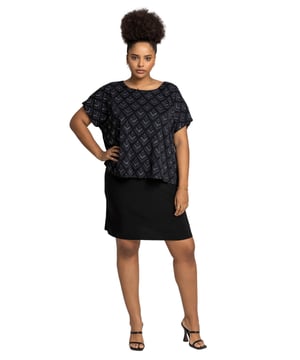 Curve Glitter Embellished Contrast Dress from Roman. Sparkle the night away in our Curve glitter contrast dress. Made in a stretchy jersey fabric with a sparkly glitter embellished overlay to flatter your figure, this LBD is cut to a knee length with short sleeves for effortless party style. Just add heels and a clutch and you're ready for any special occasion!