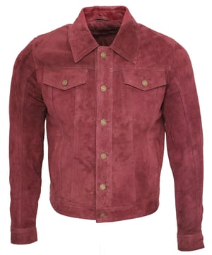 Das stilvolle Denim-inspirierte Hemd wird in weichstem Ziegenveloursleder neu interpretiert. Dieses schmal geschnittene Kleidungsstück ist Ihr Stil-Statement und strahlt ein Design aus, das an den Americana der 70er Jahre erinnert. Die Jacke verfügt über einen Druckknopfverschluss sowie einen verstellbaren Bund und Bündchen für zusätzlichen Komfort. Diese Retro-Jacke passt hervorragend zu Ihrer Lieblingsjeans und einem Paar
