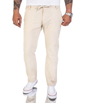 Wenn Sie nach stylischen Beinkleidern suchen, dann sind Sie bei Rock Creek an der richtigen Adresse. Die Marke bietet eine Vielzahl an modischen Herren Hosen an. Wählen Sie zwischen lässigen, eleganten und extravaganten Modellen und finden Sie die ideale Hose für Ihren Stil. Die verschiedenen Modelle begeistern mit einer hohen Materialqualität, einer hervorragenden Verarbeitung und einem angenehmen Tragegefühl. Außerdem präsentieren sie sich mit trendstarken Designs. Mit dem Modell RC-2152 erhalten Sie, die Ideale Sommer Hose. Die Leinen-Optik Hose, besteht aus einer Leinen-Baumwollmischung und hat somit einen kühlenden Effekt, gleichzeitig wir deine Beine vor der prallen Sonne super geschützt