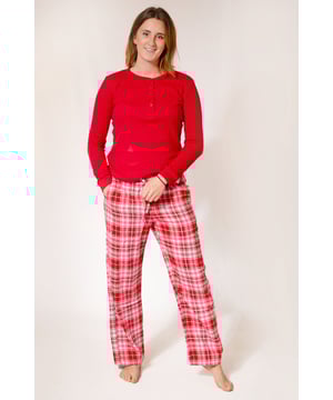 This cozy, cotton-blend pajama set includes a long-sleeved knit thermal, with a rounded hem, a crew neckline, and a Henley-style button placket. The matching bottoms are wide-leg flannel pants in choice of tartan or spotted, finished with handy side pockets, an elastic waistband. with adjustable drawcord. Packaged as a gift set - ideal Christmas present!

Fabric Bottoms: Soft Brushed 100% Cotton¬†¬†
Fabric Top: Waffle Texture Jersey - 60% Cotton, 40% Polyester

Long Sleeve Top
Bottoms straight leg with slant pocket
Sizing: As expected¬†