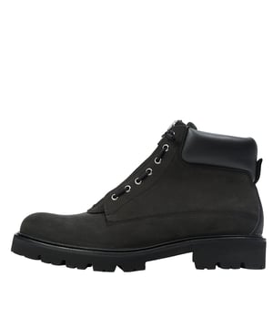 Mach Dich bereit, fÃr einen lÃssiger Hike Look. mit unseren Jeans SchnÃrboots in Schwarz. Mit einem luxuriÃsen Memoryfoam-FuÃŸbett, das sich perfekt an die Form Deines FuÃŸes anpasst, garantieren diese Stiefel ein unglaublich bequemes TragegefÃhl.