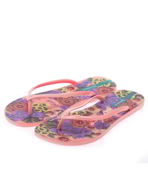 Womens Ipanema Frida Thong Sandals in pink.- Slip on fastening.- Bright florals with delicate straps.- Flexpand.- Ipanema logo to the front.- Rubber sole.- Ref: 27014AI720