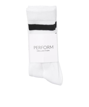 SOCKS SOCKS 5 PACK DE TEESHOPPEN  Aquí puedes ver el paquete de 5 calcetines deportivos en el blanco de color blanco. 
  ¿Qué tamaños entran los calcetines deportivos 5?  Los calcetines deportivos 5 vienen en tamaños: 39/42 y 43/46. Si no está seguro de qué tamaño debe obtener, le recomendamos usar nuestra guía de tamaño anterior.