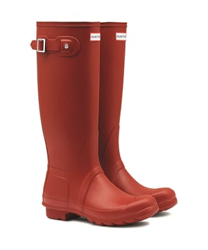 Voor het eerst geïntroduceerd in 1956, is de Original Tall laars met de hand gemaakt uit 28 onderdelen en gebouwd op de originele leest voor een uitzonderlijke pasvorm en comfort. Deze iconische stijl ligt aan de basis van het merk Hunter Original.