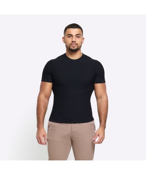 Muscle fit, Knit Ribbed fabric, Crew neckline, Short sleeves